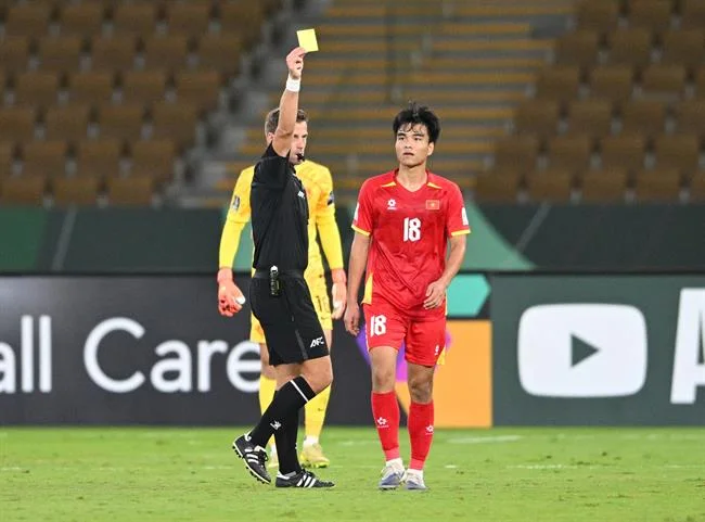 Theo dõi JUN888 trên mạng xã hội